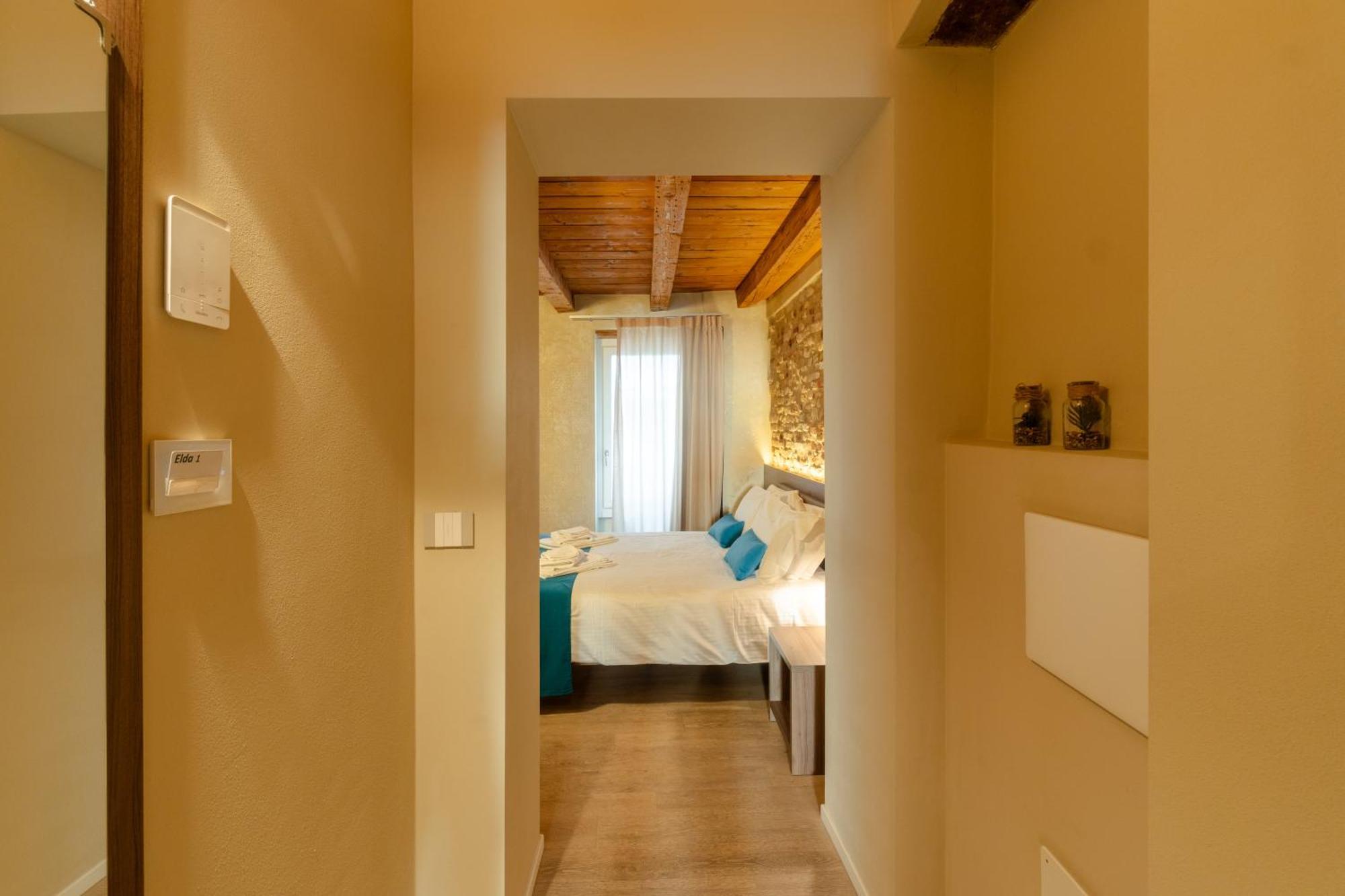Hotel La Casa In Paese Peschiera del Garda Exterior foto